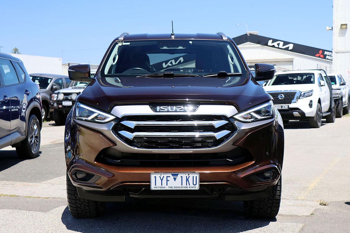 2022 Isuzu MU-X LS-T