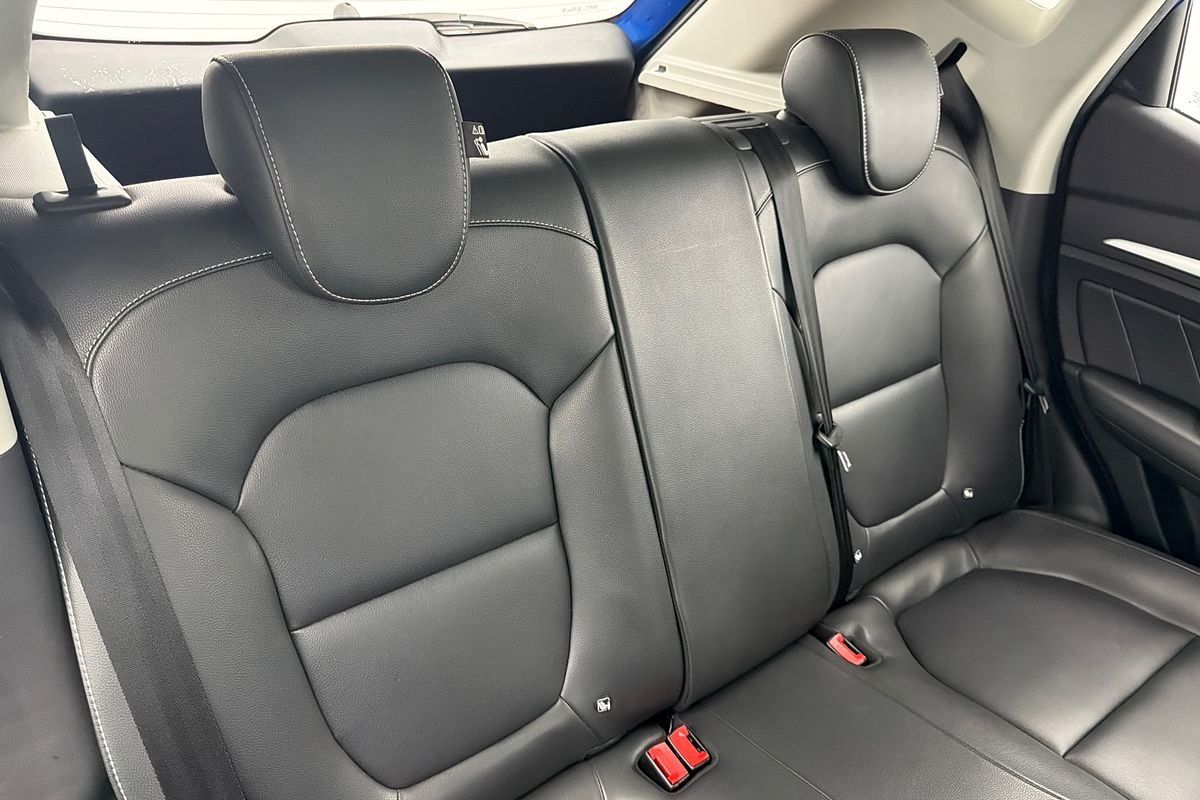 2018 MG ZS Essence AZS1
