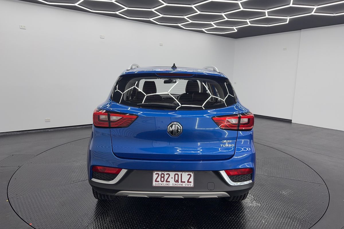 2018 MG ZS Essence AZS1