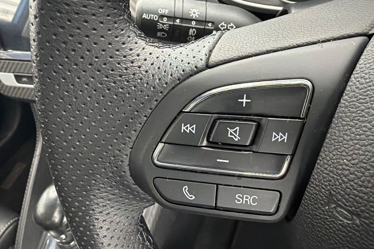 2018 MG ZS Essence AZS1
