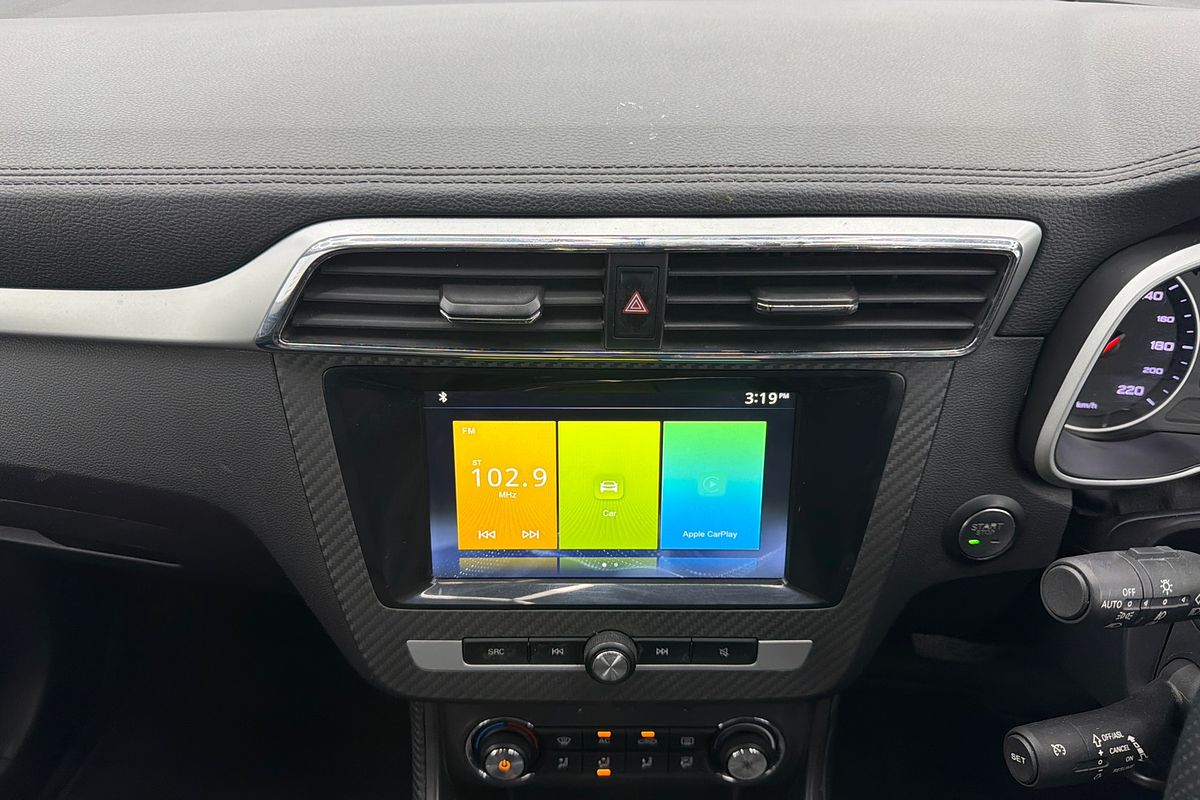 2018 MG ZS Essence AZS1