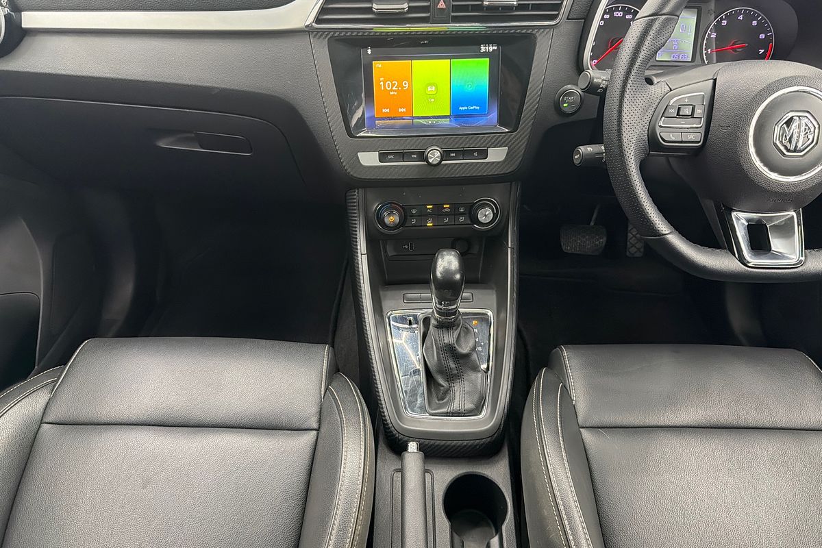 2018 MG ZS Essence AZS1