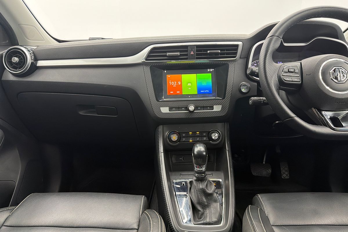 2018 MG ZS Essence AZS1