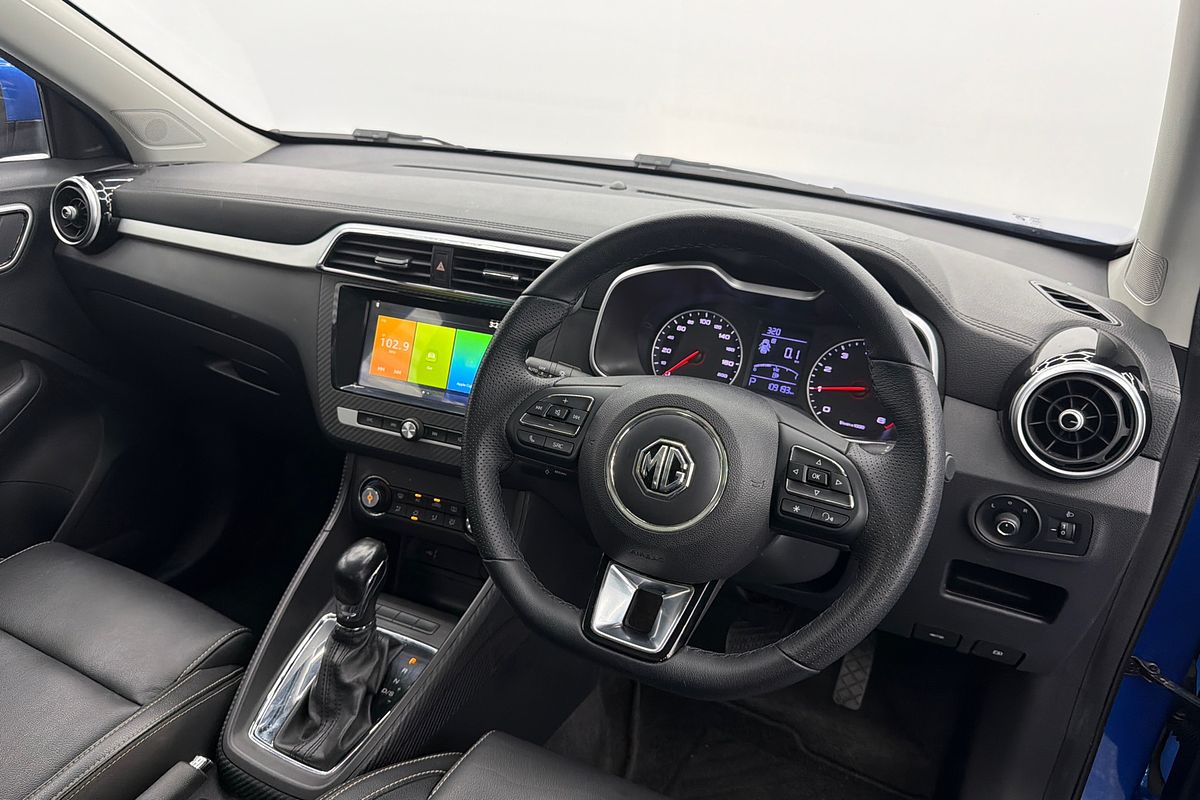 2018 MG ZS Essence AZS1