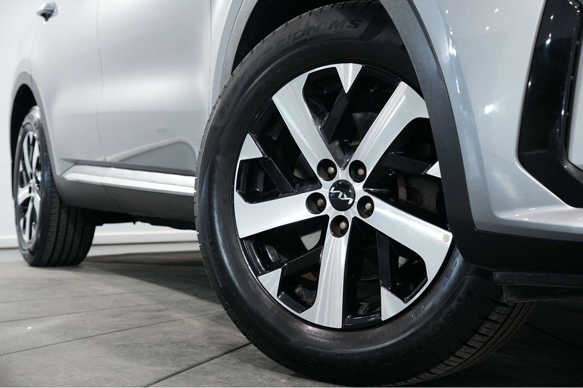 2022 Kia Sorento Sport MQ4