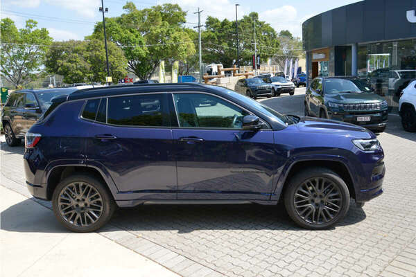 2022 Jeep Compass S-Limited M6
