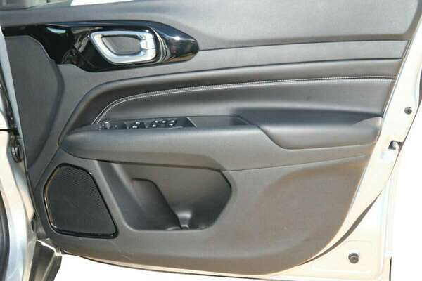 2023 Jeep Compass Night Eagle M6