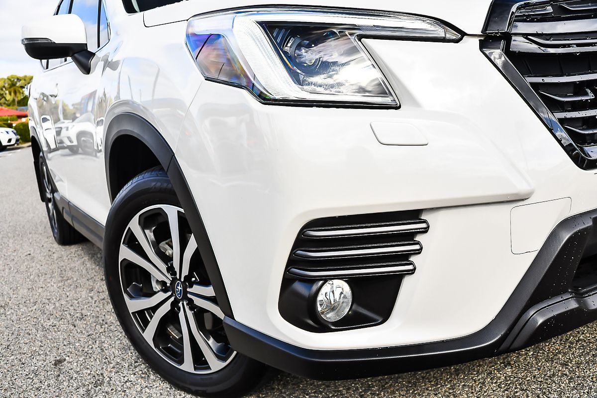 2023 Subaru Forester 2.5i Premium S5