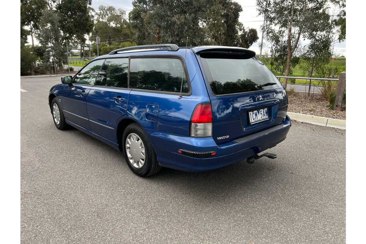 2005 Mitsubishi Magna ES TW