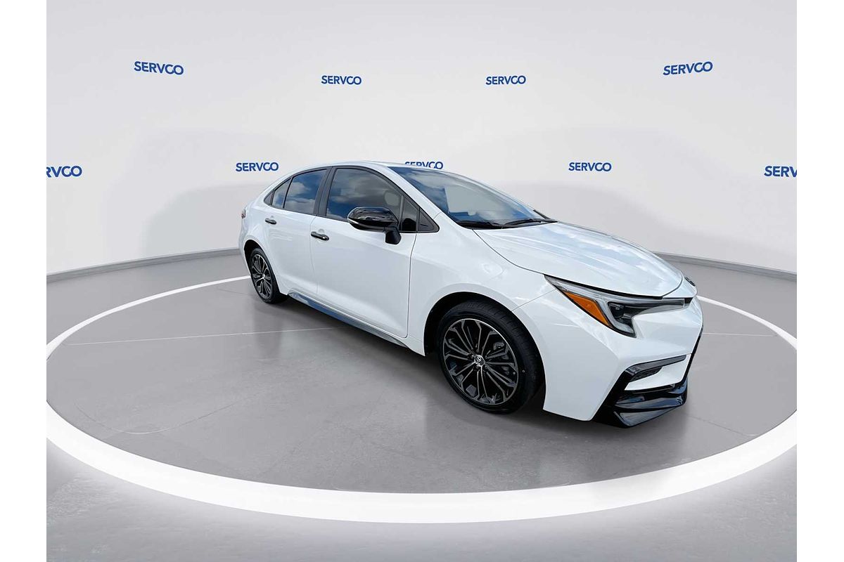 2024 Toyota Corolla Hybrid SE