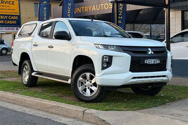 2019 Mitsubishi Triton GLX+ MR 4X4