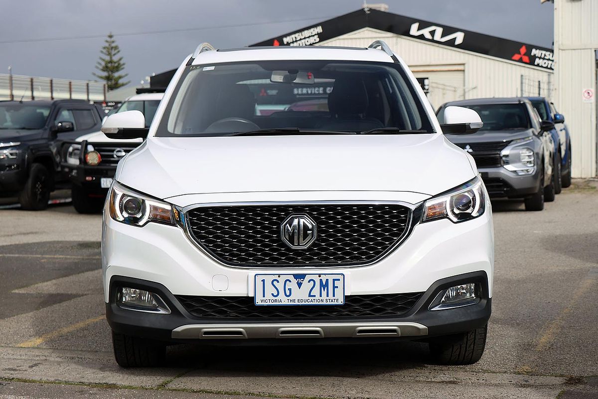 2020 MG ZS Essence AZS1