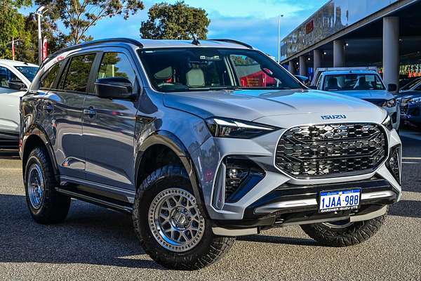 2026 Isuzu MU-X X-TERRAIN