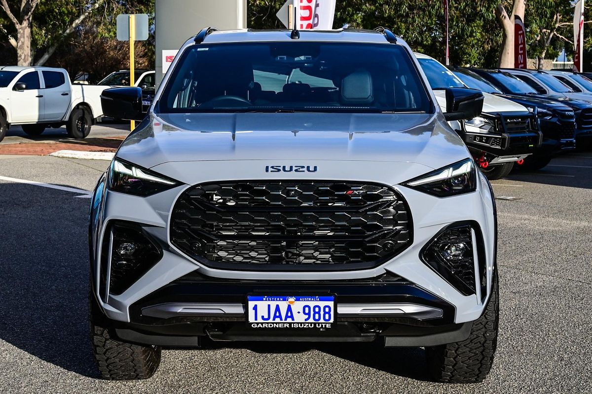 2026 Isuzu MU-X X-TERRAIN