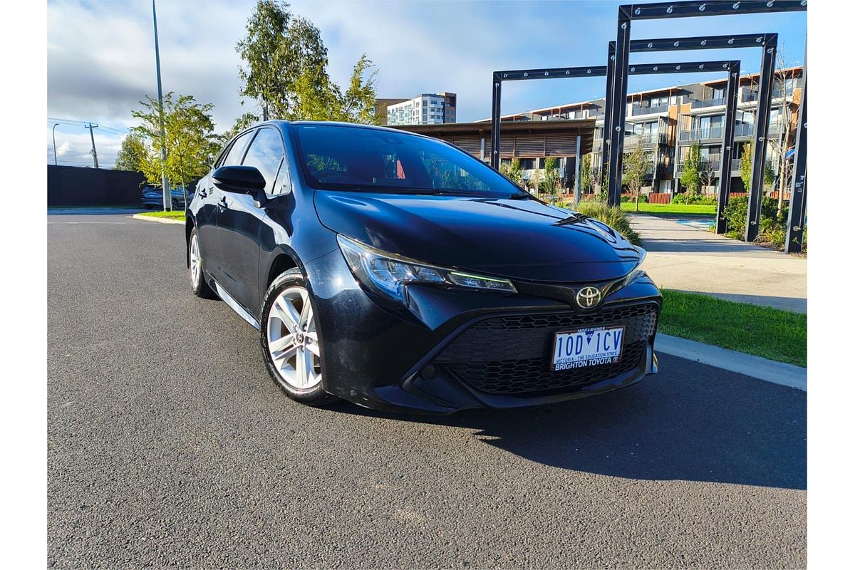 2018 Toyota Corolla ASCENT SPORT MZEA12R