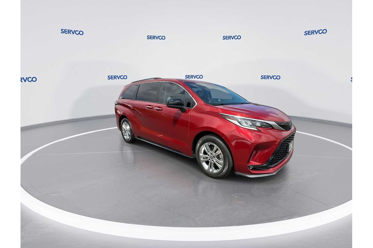2022 Toyota SIENNA XSE