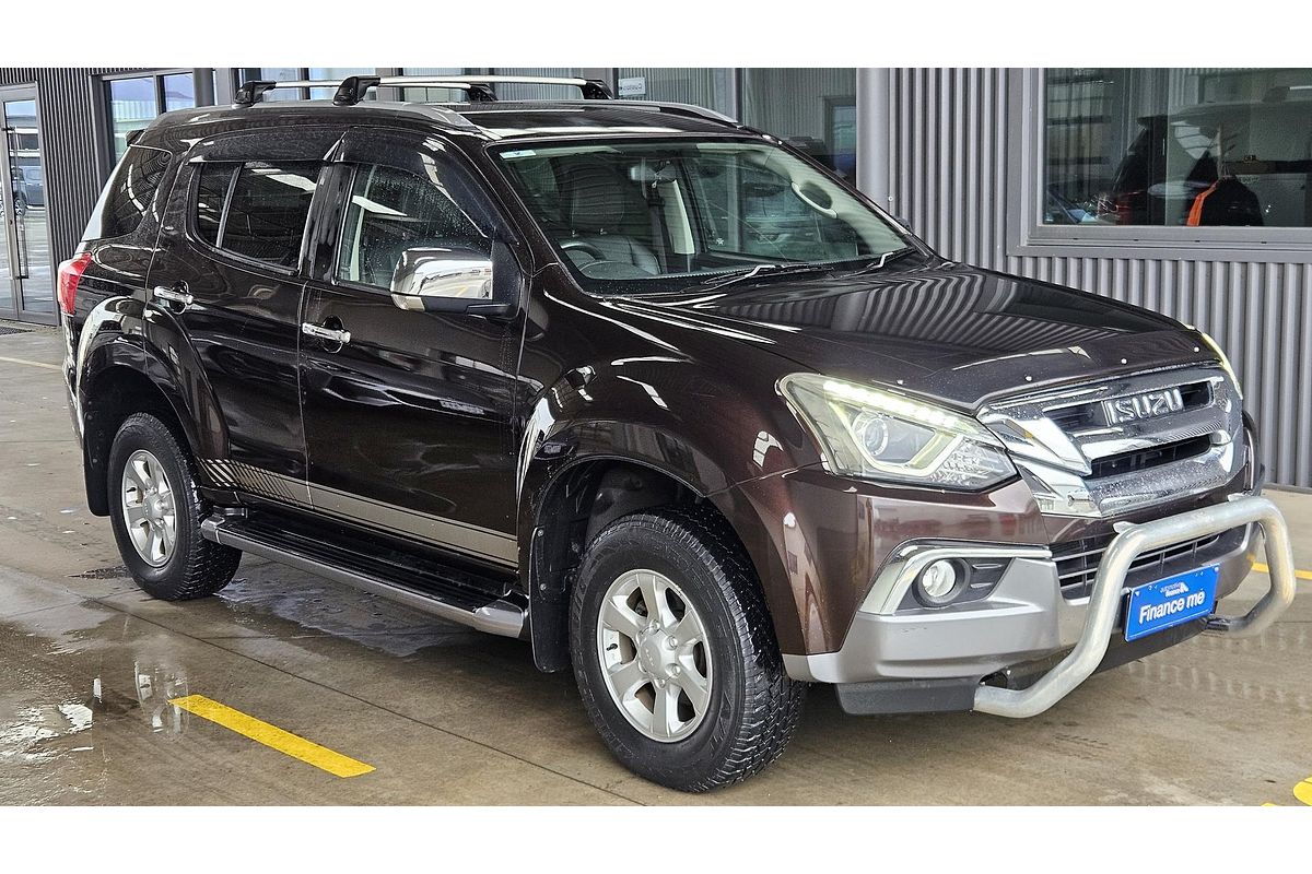 2017 Isuzu MU-X LS-T