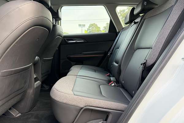 2025 Kia EV5 Air Long Range OVc thumb-12