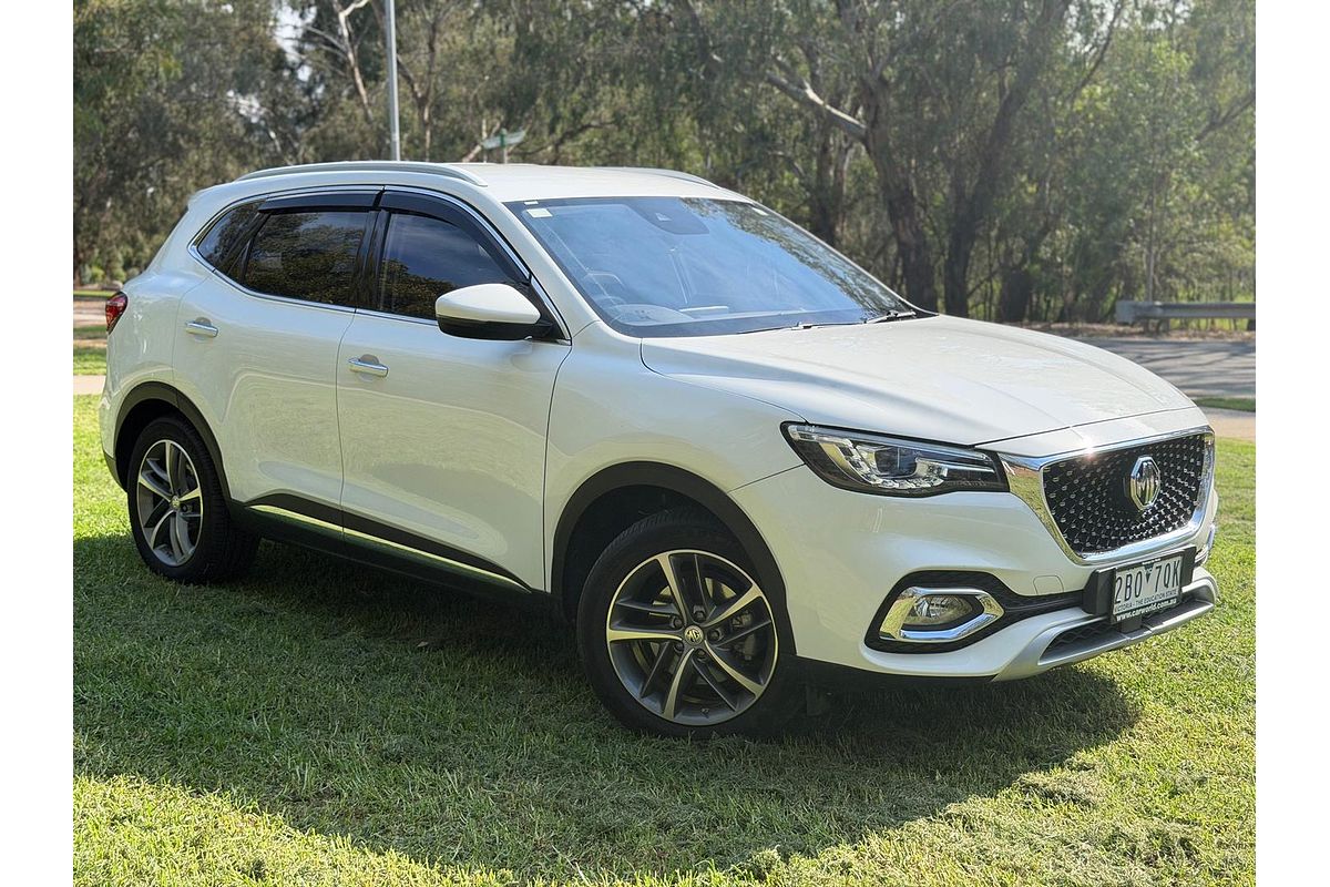 2024 MG HS Excite SAS23