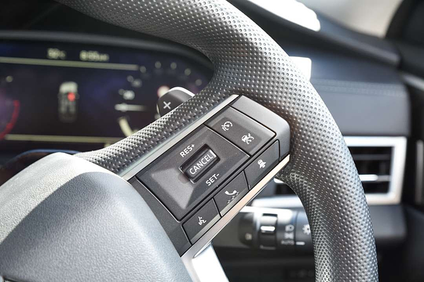 2025 Mitsubishi Outlander ES ZM thumb-32