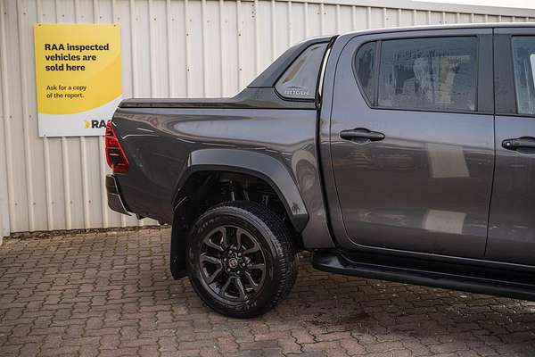 2023 Toyota Hilux Rogue GUN126R 4X4 thumb-5