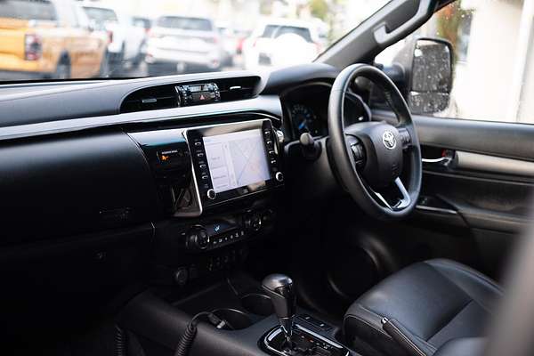 2023 Toyota Hilux Rogue GUN126R 4X4 thumb-18