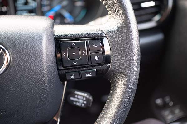 2023 Toyota Hilux Rogue GUN126R 4X4 thumb-27