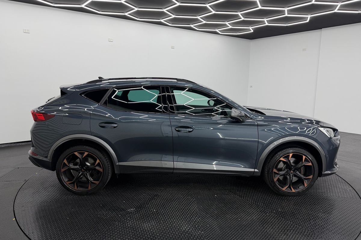 2024 CUPRA Formentor VZx KM