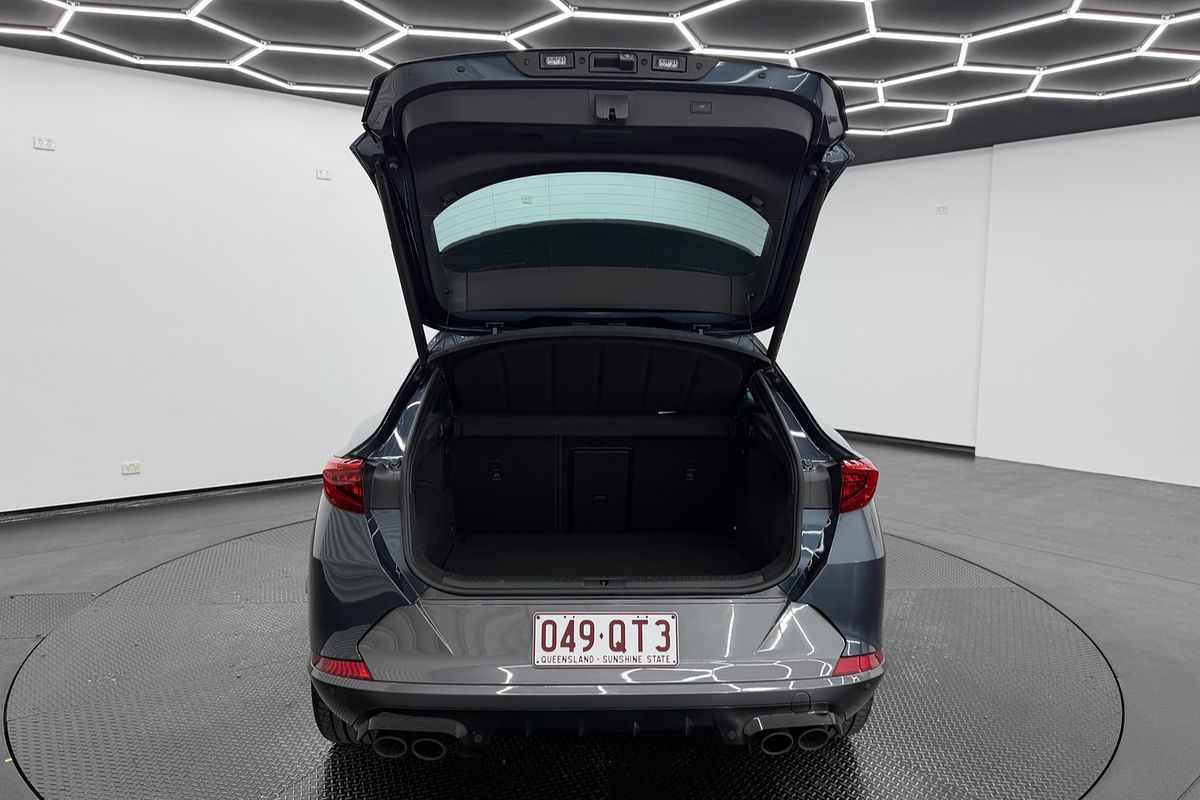 2024 CUPRA Formentor VZx KM