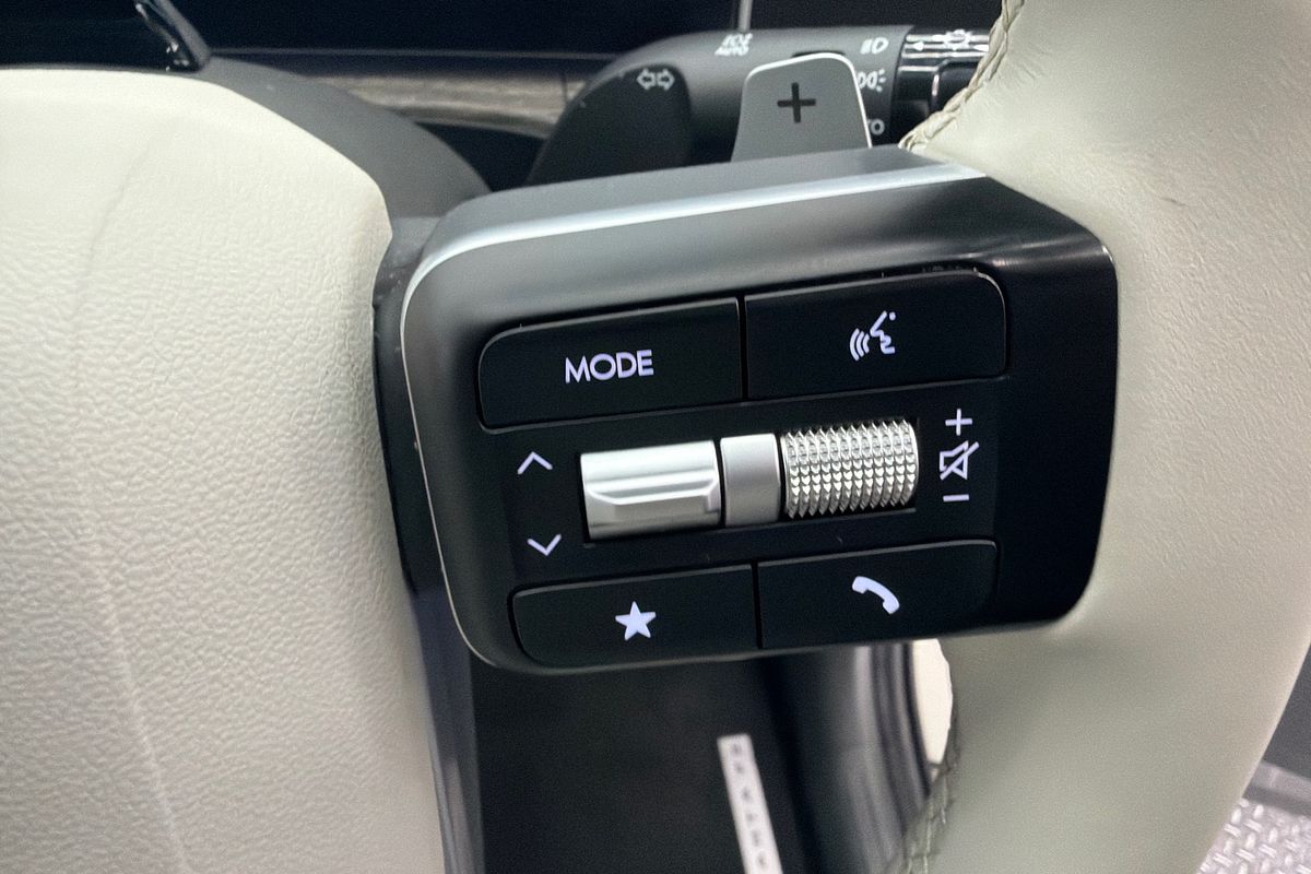 2024 Hyundai Santa Fe Hybrid Elite MX5.V1
