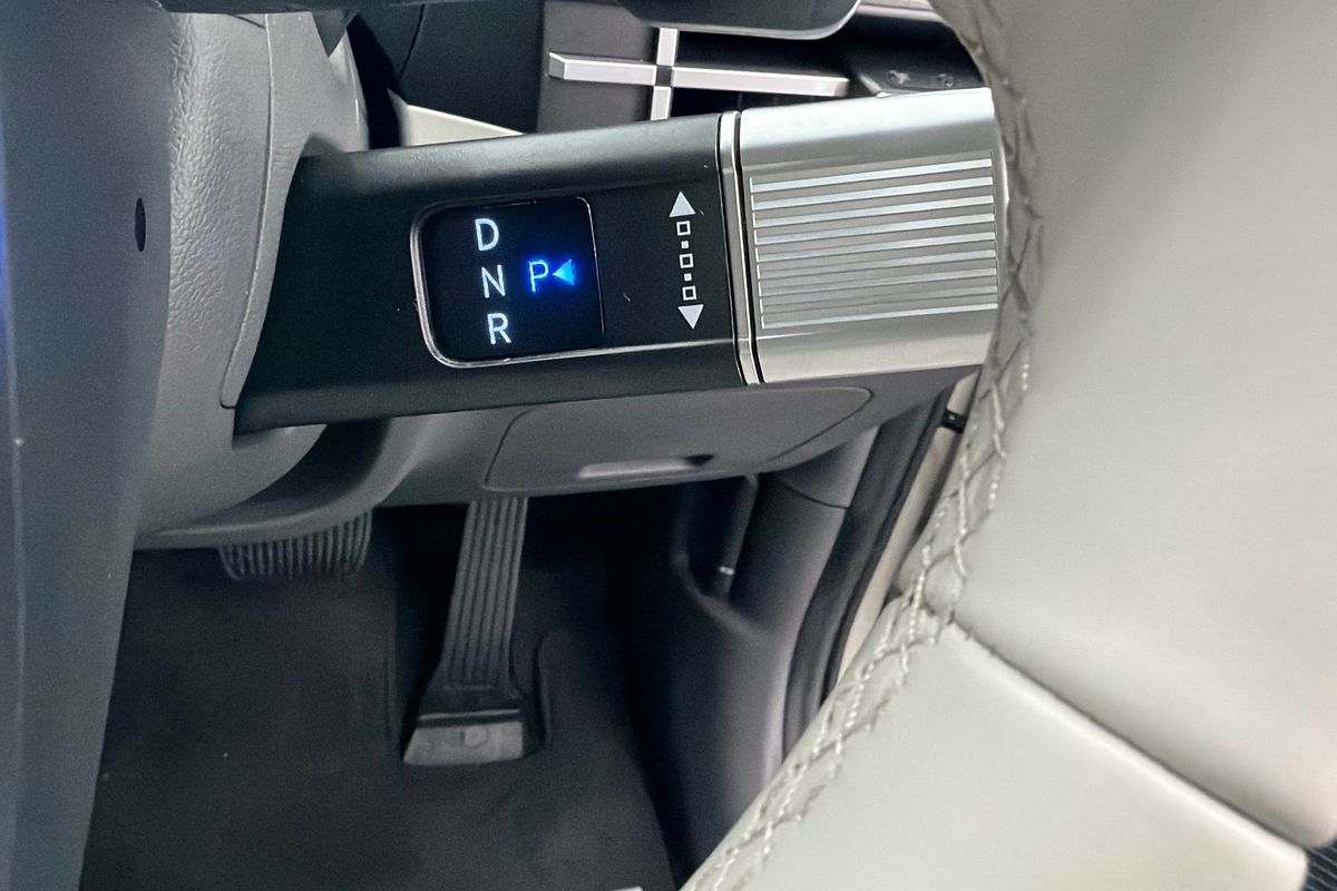 2024 Hyundai Santa Fe Hybrid Elite MX5.V1