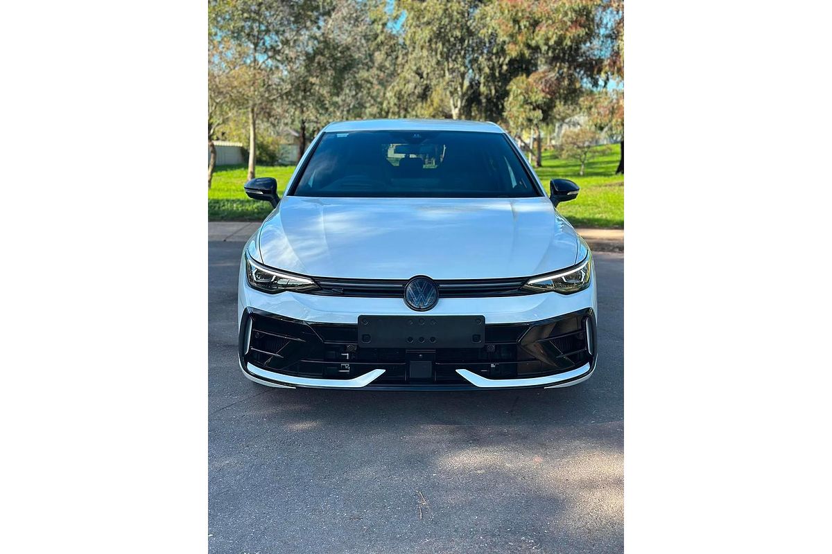 2025 Volkswagen Golf R Black Edition 8.5