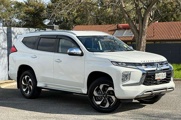 2024 Mitsubishi Pajero Sport GLS QG