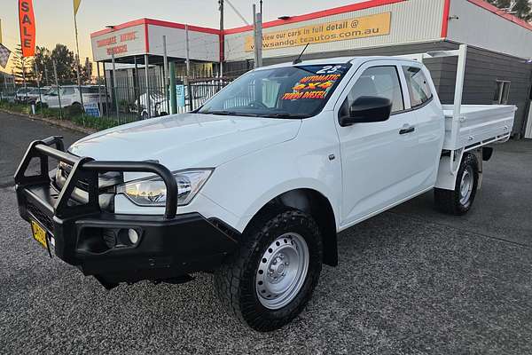 2023 Isuzu D-MAX SX 4X4