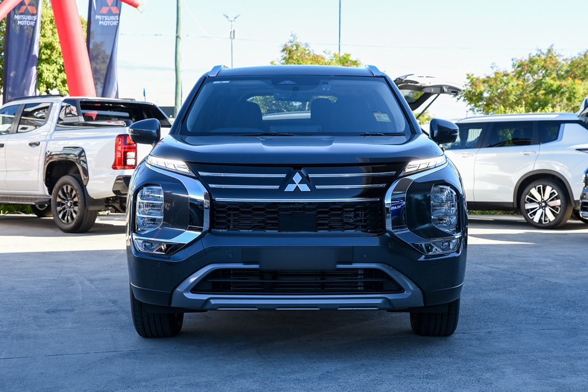 2026 Mitsubishi Outlander LS ZM