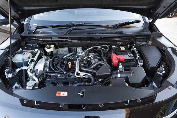 2026 Mitsubishi Outlander LS ZM thumb-9