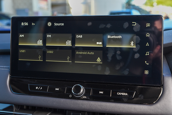 2026 Mitsubishi Outlander LS ZM thumb-12