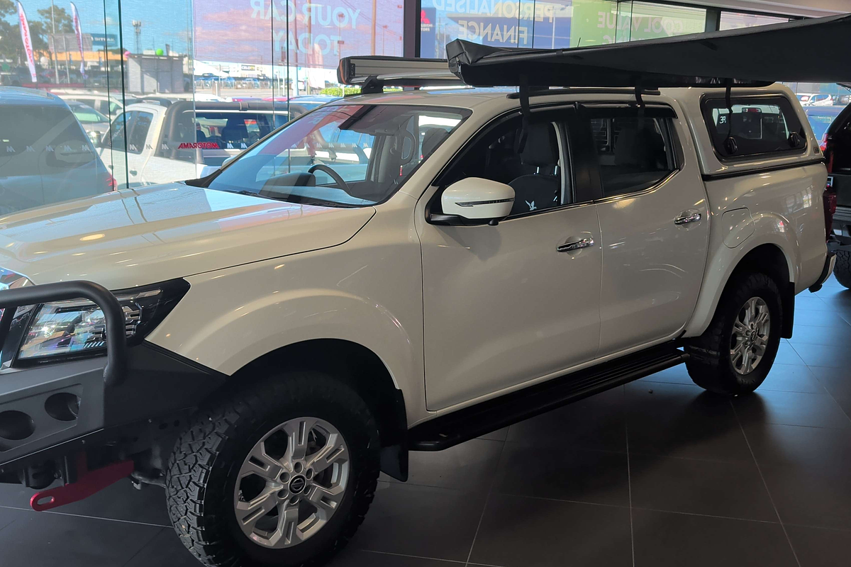 2021 Nissan Navara ST D23 4X4