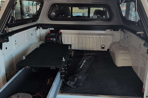2021 Nissan Navara ST D23 4X4 thumb-5