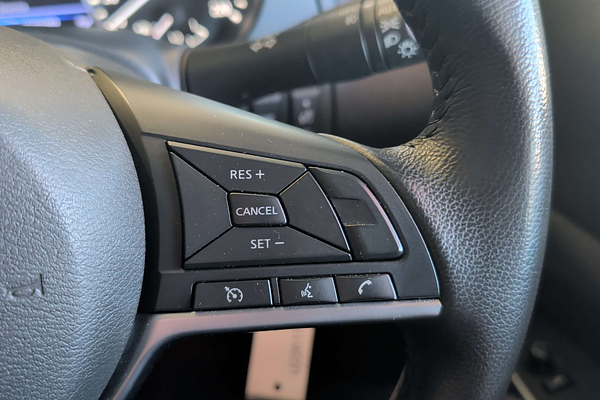 2021 Nissan Navara ST D23 4X4 thumb-17