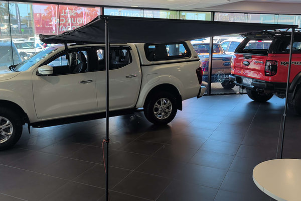 2021 Nissan Navara ST D23 4X4 thumb-6