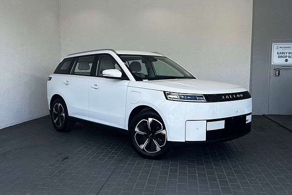 2026 Jaecoo J5 EV Summit