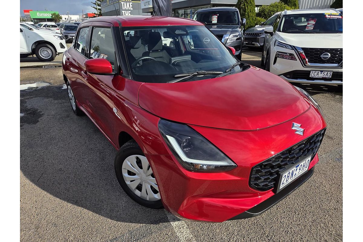 2024 Suzuki Swift Hybrid UZ