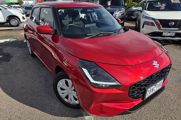 2024 Suzuki Swift Hybrid UZ