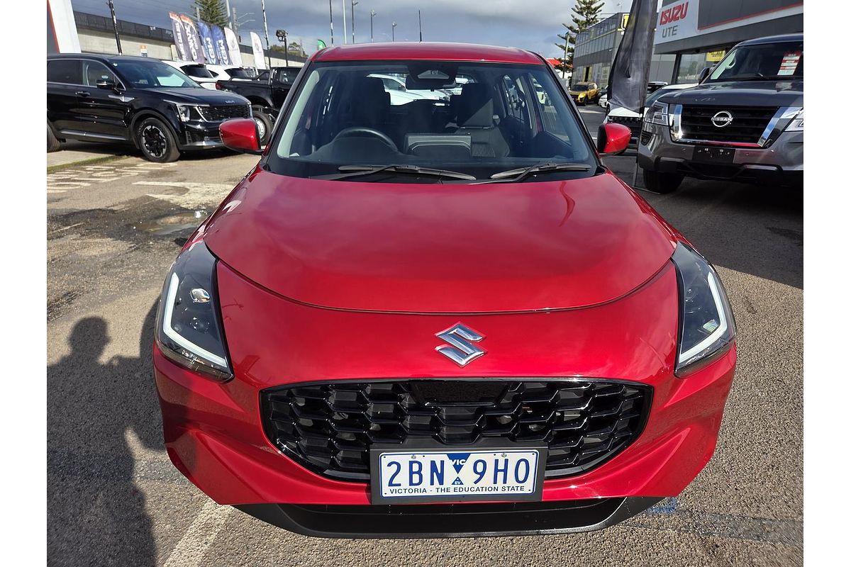 2024 Suzuki Swift Hybrid UZ
