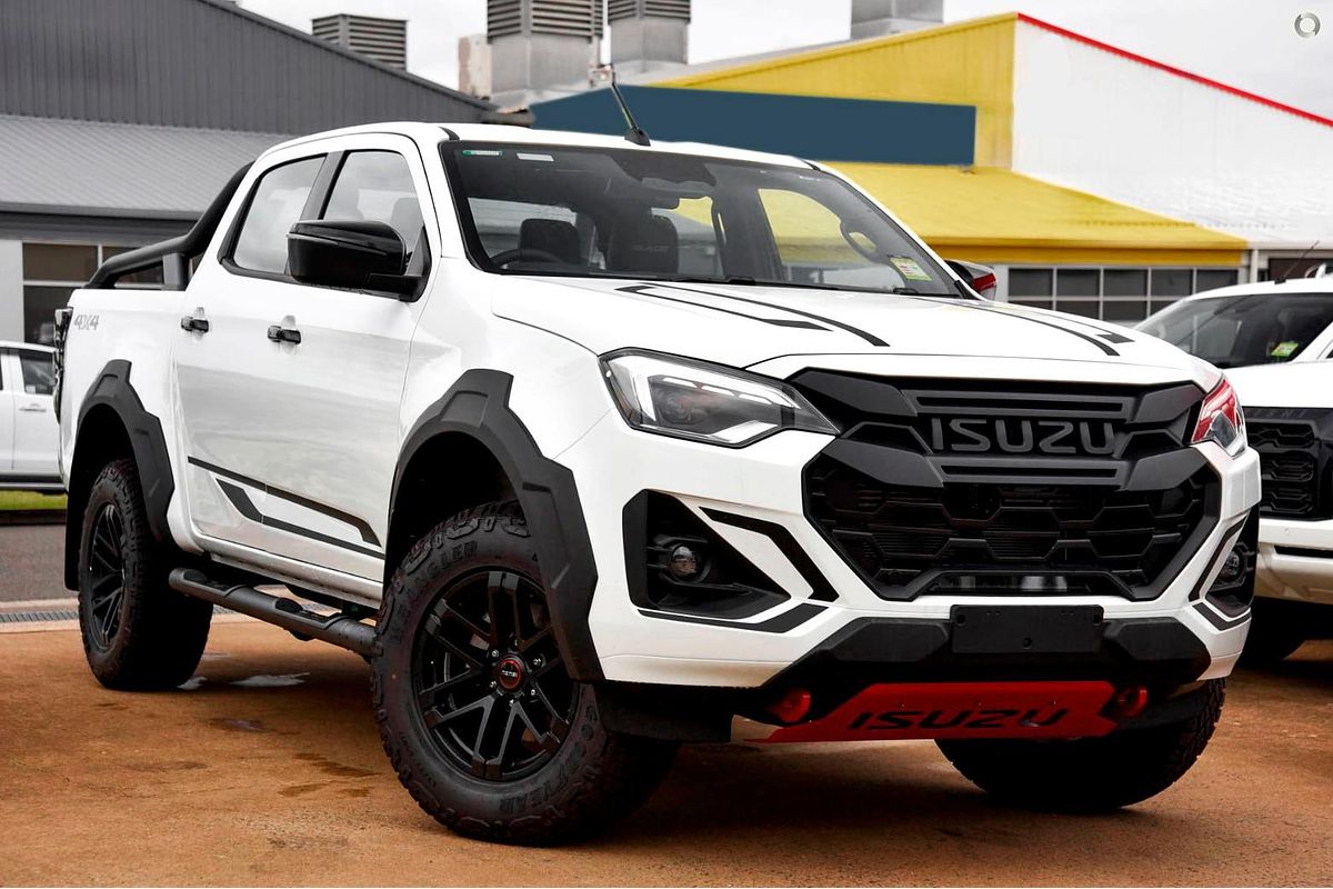 2026 Isuzu D-MAX BLADE 4X4