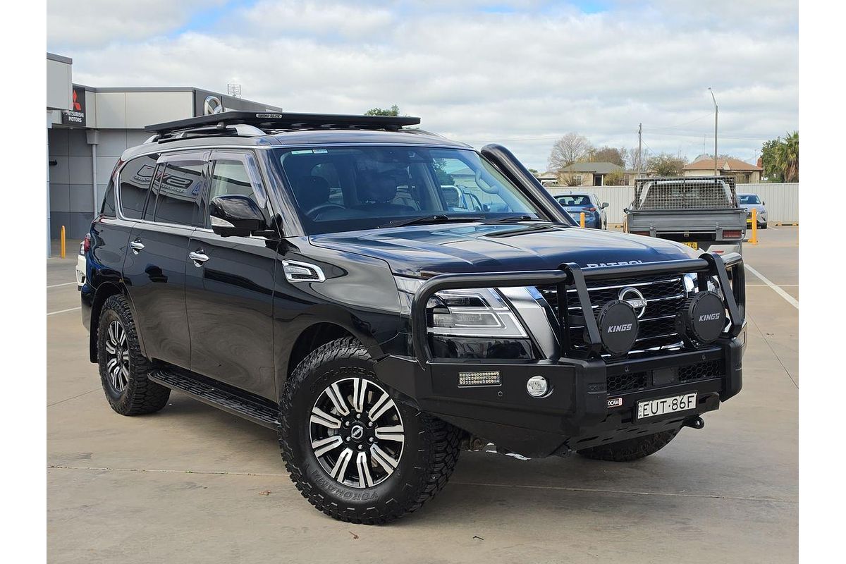 2022 Nissan Patrol Ti-L Y62