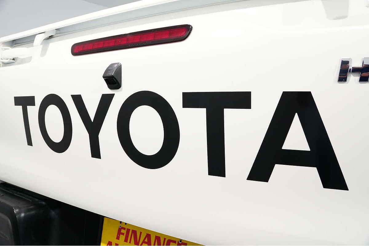 2023 Toyota Hilux SR GUN126R 4X4