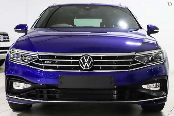 2022 Volkswagen Passat 206TSI R-Line B8