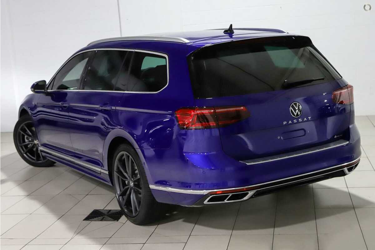 2022 Volkswagen Passat 206TSI R-Line B8